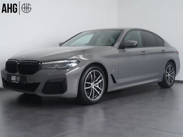 BMW 540 i M Sport SHADOW/LEDER/CARPLAY/HARMAN 2022 Benzine