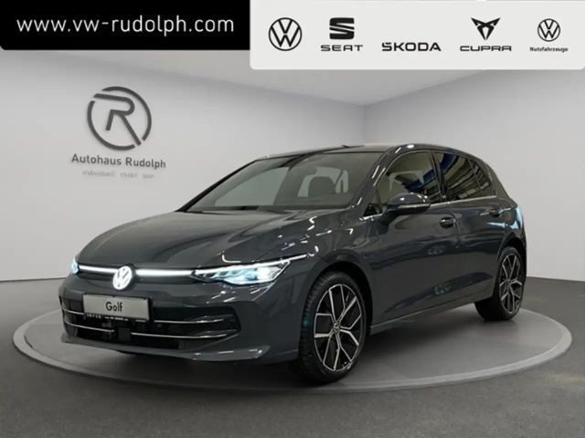 Volkswagen Golf VIII 1.5 eTSI DSG Style "50 Jahre" / Navi LED KLI 2024 Benzine