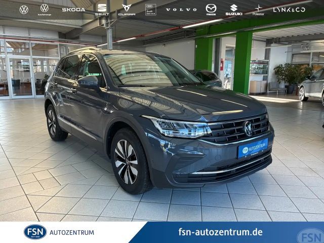 Volkswagen Tiguan 2.0 TDI Move DSG AHK STHZG NAVI ACC 2023 Diesel