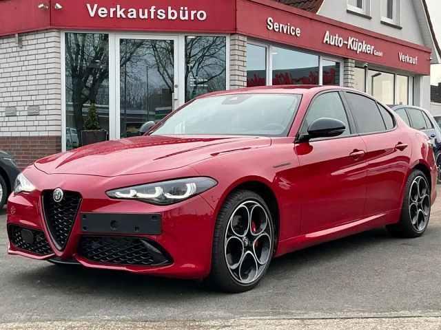 Alfa Romeo Giulia Competizione Q4 LED Leder Navi Kamera ACC 2023 Benzine