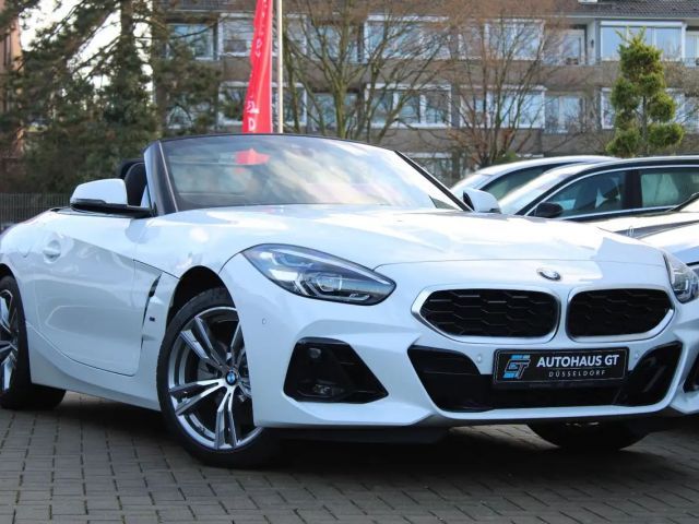 BMW Z4 2023 Benzine