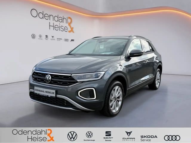 Volkswagen T-Roc Life 1.5 l TSI OPF DSG LED/ CARPLAY/ KAMERA/ 2024 Benzine