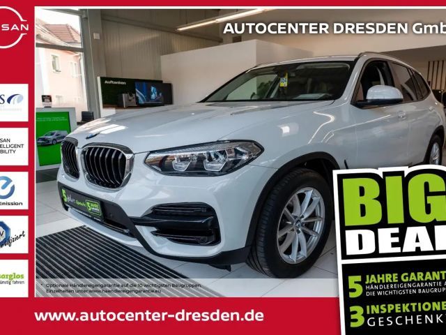 BMW X3 xDrive 20i Advantage Navi+SHZ+KlimaA+PDC 2021 Benzine