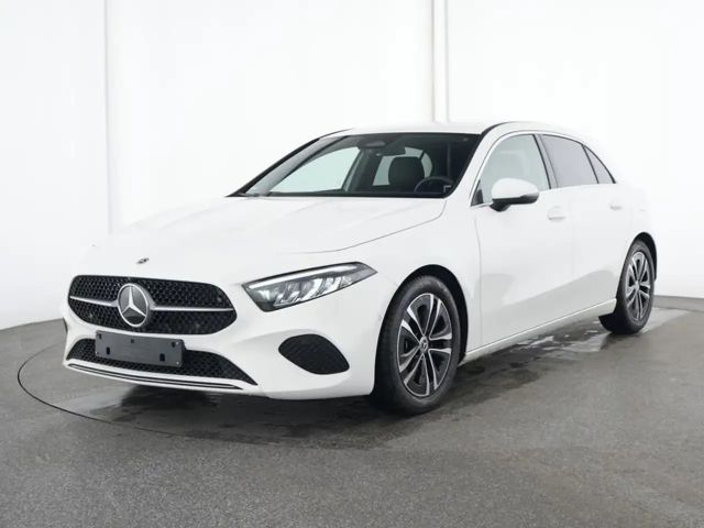 Mercedes-Benz A 180 A 180 PROGRESSIVE Line Advanced 2024 Benzine