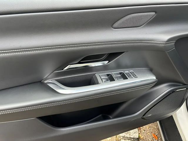 Mazda 6e