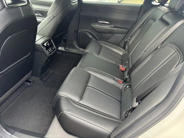 Mazda 6e