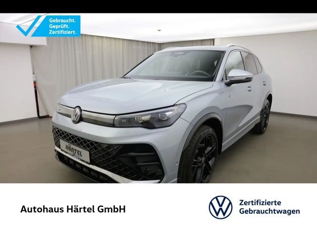 Volkswagen Tiguan R-LINE 4MOTION 2.0 TSI DSG Sportpaket Navi 2025 Benzine