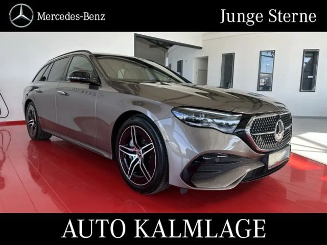Mercedes-Benz E 300 E 300 T e AMG AHK+PANORAMA+DISTRONIC+LEDER+HUD 2024 Hybride / Benzine