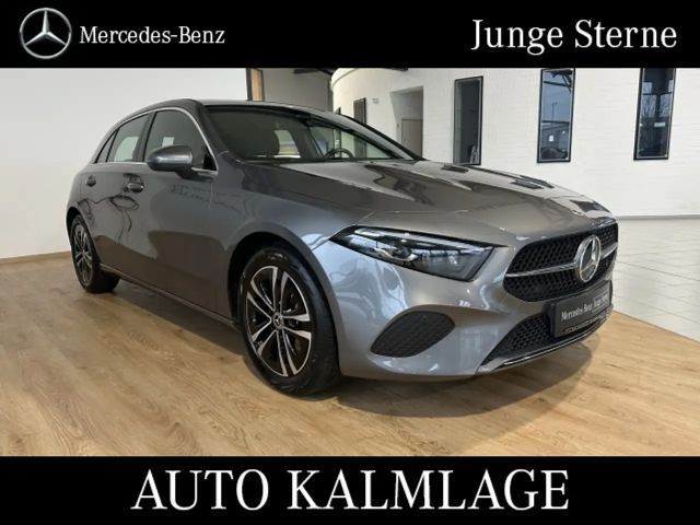 Mercedes-Benz A 220 A 220 4M Progressive AHK+MULTIBEAM+TOTWINKEL Navi 2024 Benzine