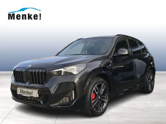 BMW X1 sDrive20i M Sportpaket DAB LED Pano.Dach RFK 2024 Benzine