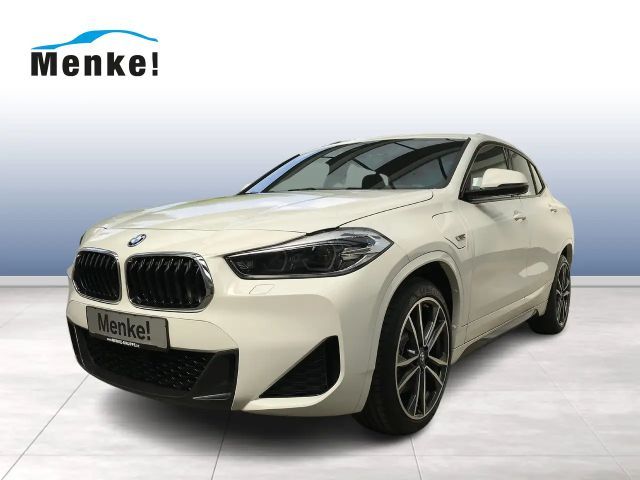 BMW X2 xDrive25e A M Sportpaket DAB LED Navi Shz 2022 Hybride / Benzine