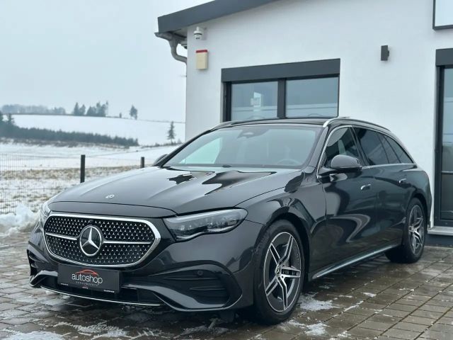 Mercedes-Benz E 220 2025 Diesel