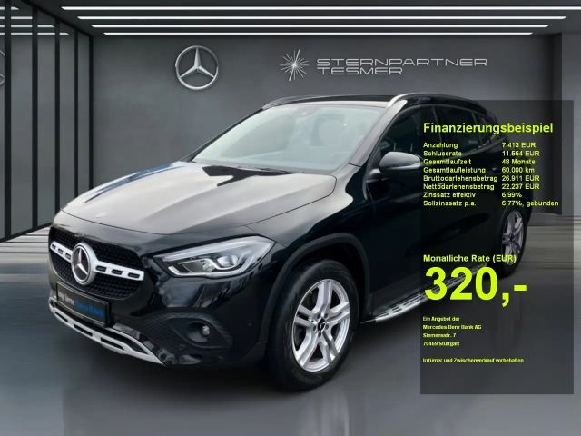 Mercedes-Benz GLA 250 e AHK LED MBUX Trittbretter CarPlay 2022 Hybride / Benzine