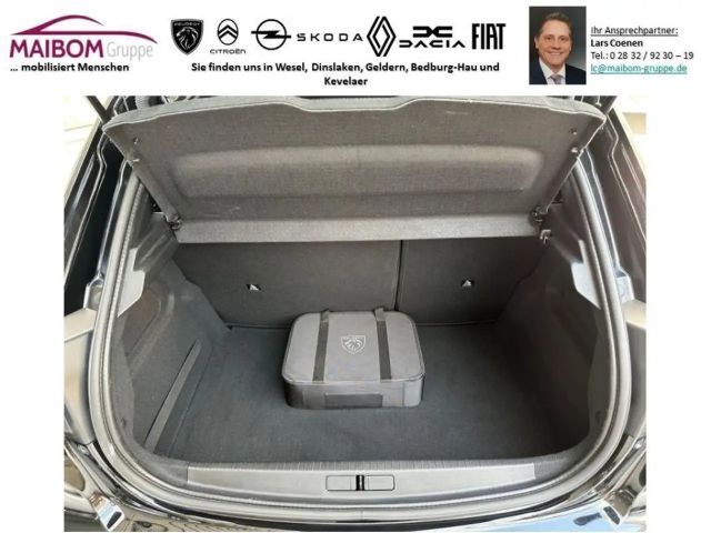Peugeot e-208