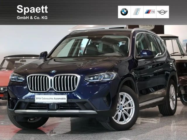 BMW X3 xDrive30e HUD Pano DrivAss Laser SpSitz DAB 2023 Hybride / Benzine