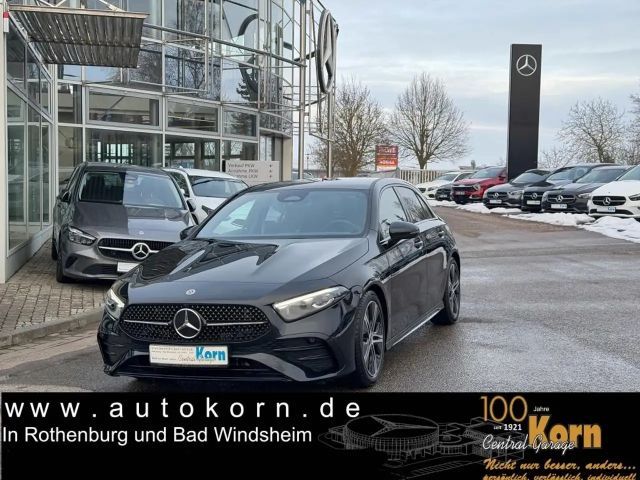 Mercedes-Benz A 200 Special Edition AMG NightP WinterP+M&S18" 2025 Benzine