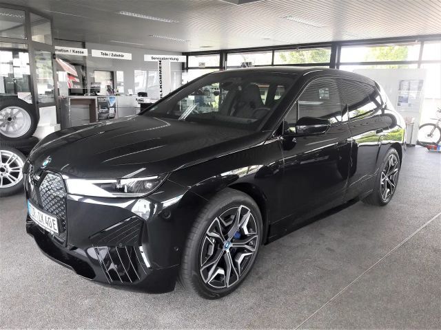 BMW iX 40 xDrive 2022 Elektrisch