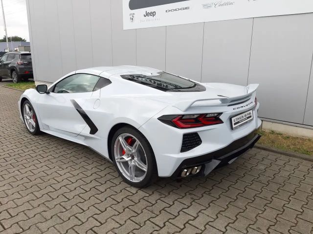 Corvette C8