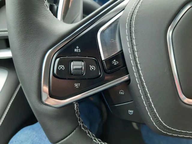 Corvette C8