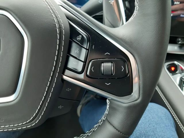 Corvette C8