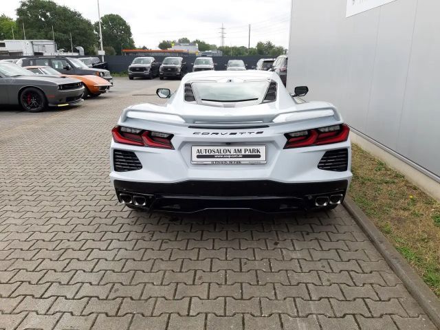 Corvette C8