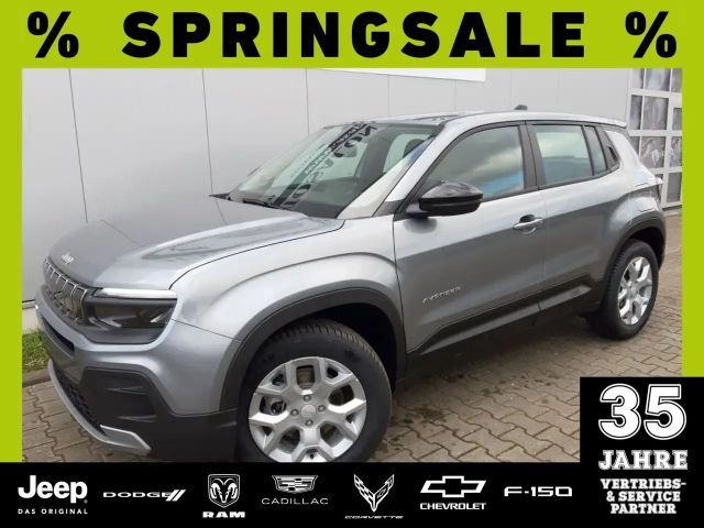 Jeep Avenger e-Hybrid Altitude mit Allwetterreifen 2025 Hybride / Benzine