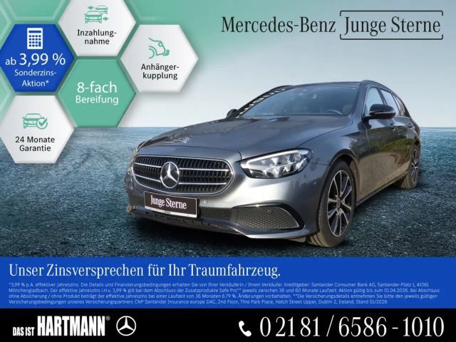 Mercedes-Benz E 200 T AVANTGARDE+AHK+R.KAM+TOTWIN+NIGHT+8-FACH 2022 Benzine