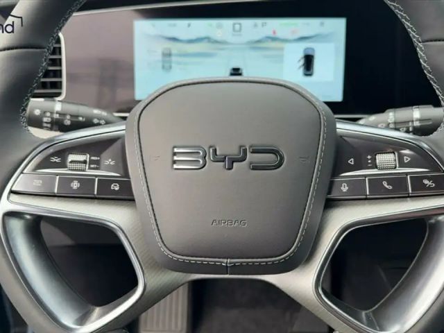 BYD Sealion 7