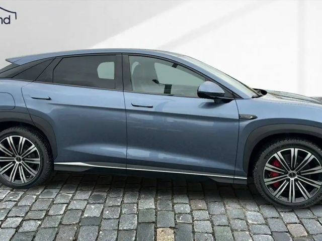 BYD Sealion 7