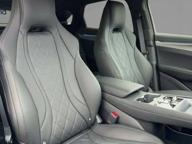 BYD Sealion 7