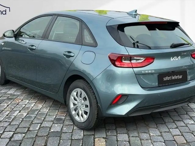 Kia Ceed / cee'd
