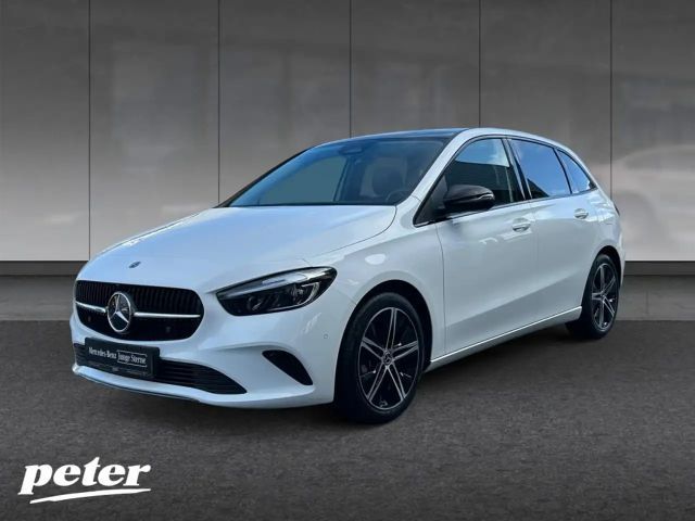 Mercedes-Benz B 200 Night/Progressive/LED/Panorama-D/Distronic 2024 Benzine