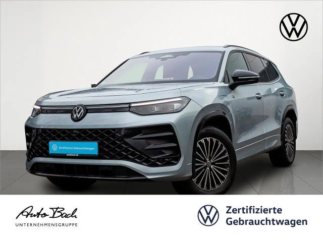 Volkswagen Tayron 1.5 TSI DSG eHybrid R-Line, Navi, LED, So 2025 Hybride / Benzine