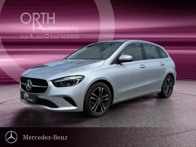 Mercedes-Benz B 180 AUT+Progressive+NAVI+SHZ+KAMERA+SPUR+LED 2024 Benzine