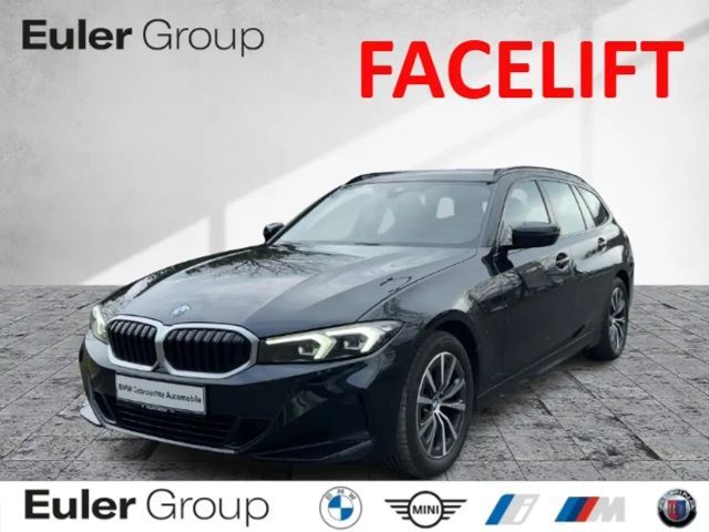 BMW 318 d Touring HUD AHK-klappbar AHK Navi Digitales Cock 2022 Diesel