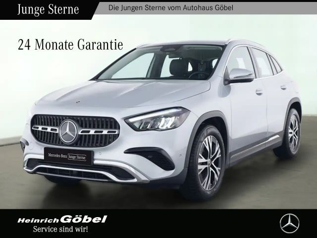 Mercedes-Benz GLA 180 PROGRESSIVE ANHÄNGERVORRICHTUNG+CARPLAY 2024 Benzine