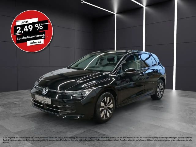 Volkswagen Golf Goal 1.5eTSI DSG LEDPlus NAV AHK ACC RearView 2025 Benzine