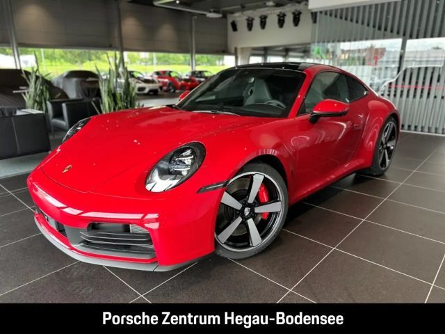 Porsche 992 (911) Carrera S/Sport Chrono/Lift/84L/Sportabgasan 2026 Benzine