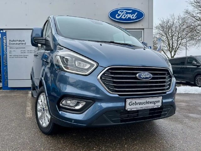 Ford Tourneo Custom