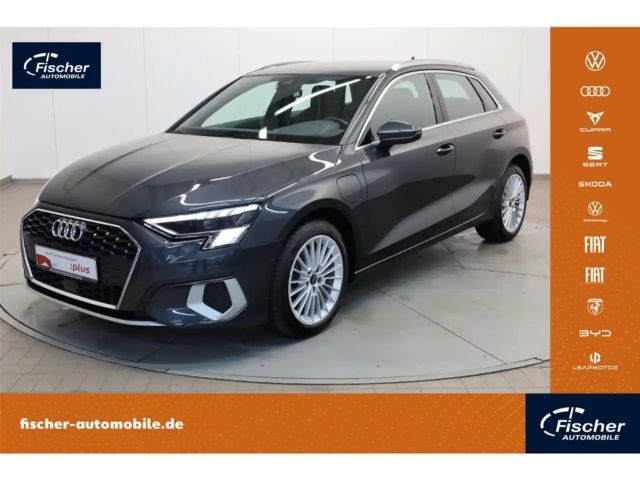 Audi A3 Sportback 40 TFSI e Advanced AHK/VCP/LED/RFK 2023 Hybride / Benzine