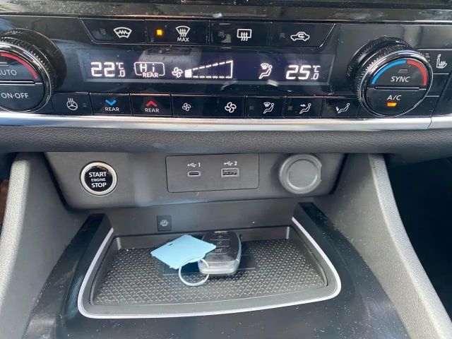 Nissan X-trail