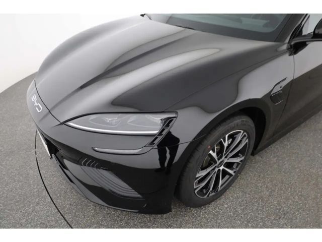 BYD Seal