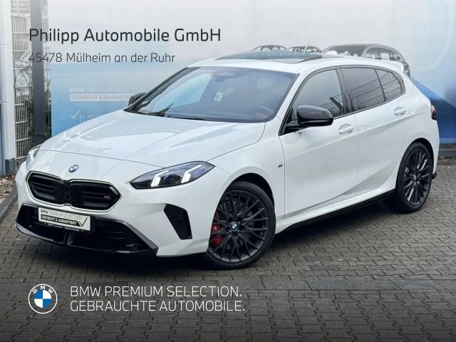 BMW 135 M135 xDrive M Sport Pro DA+ h&k HuD PANO 360° 19 2025 Benzine