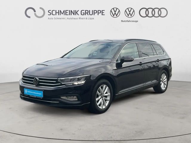 Volkswagen Passat Variant Passat Var. 2.0 TDI Business AHK Navi ACC 2022 Diesel