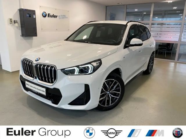 BMW X1 xDrive 23i M Sportpaket HUD Navi LED El. Heckklapp 2023 Benzine