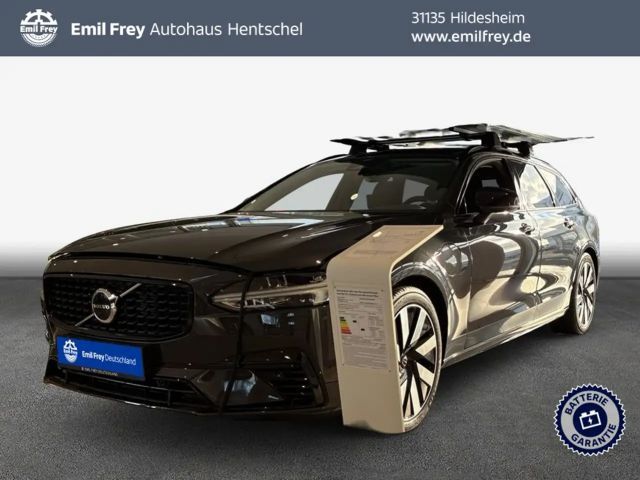 Volvo V90 T6 Plug-in Hybrid AWD Ultra Dark 186 kW, 5-tür 2024 Hybride / Benzine