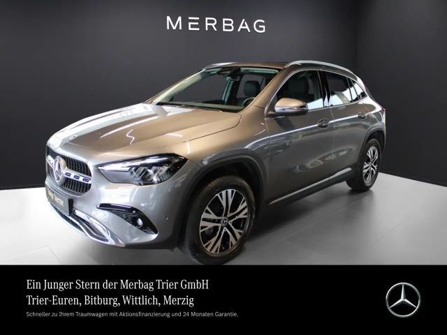 Mercedes-Benz GLA 200 * Progressive LED Navi Winter Kamera 2024 Benzine