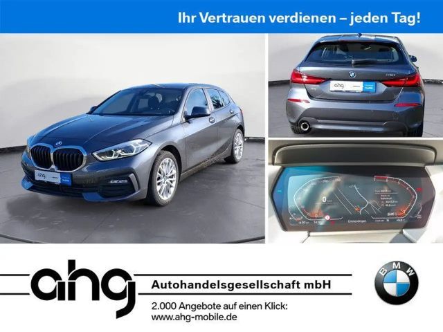 BMW 118 i Advantage *Navi*LED*PDC*SHZ*DAB* 2022 Benzine