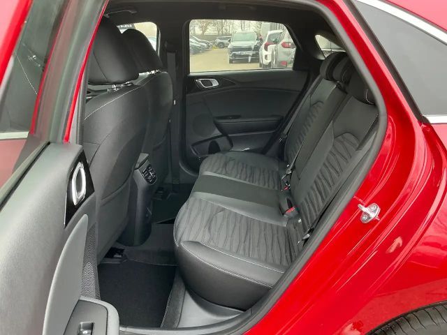 Kia Ceed / cee'd