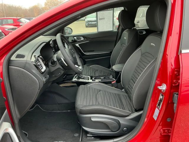 Kia Ceed / cee'd